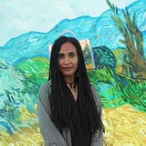 Meet your Posher, Alice